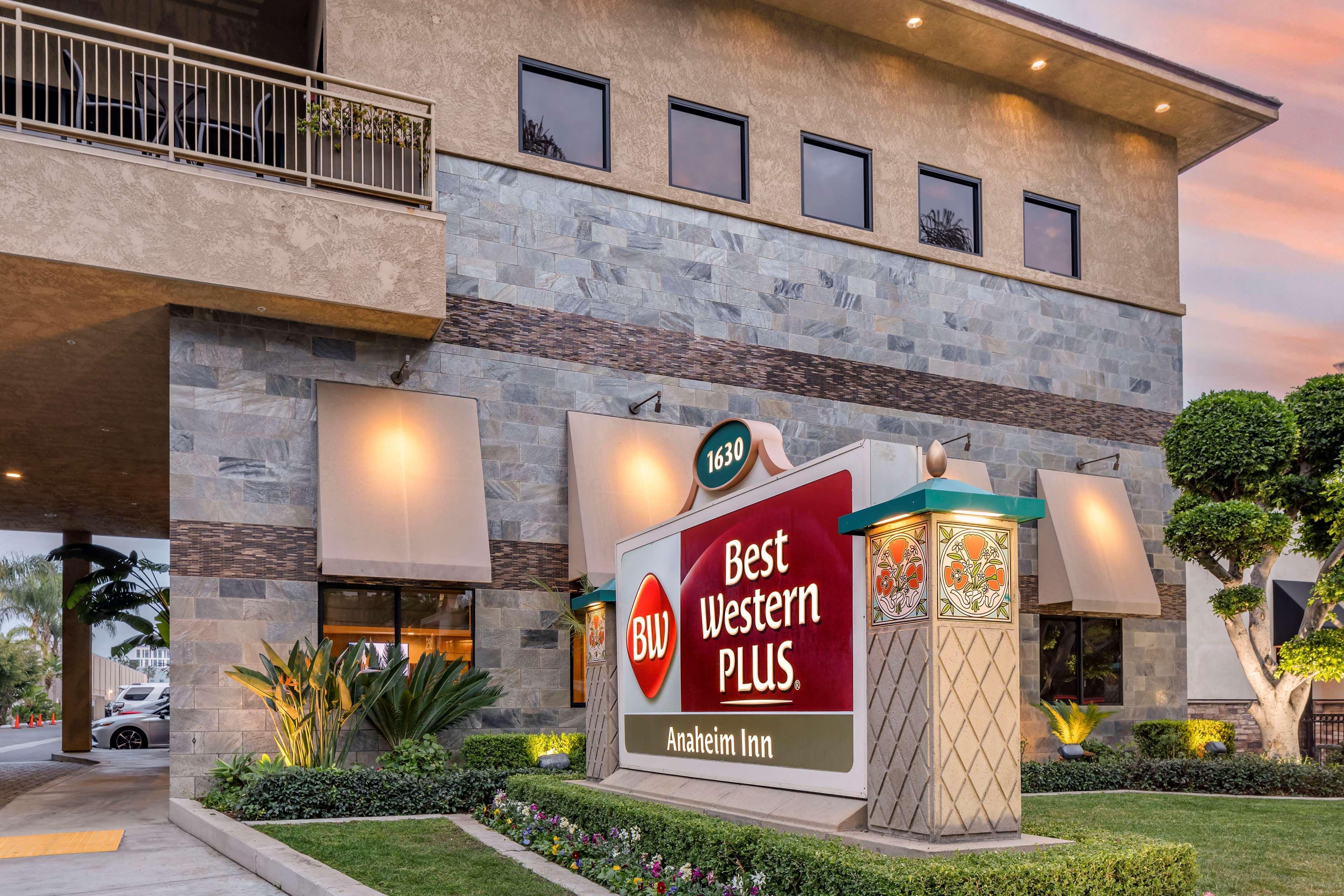 Best Western Plus Anaheim Inn מראה חיצוני תמונה